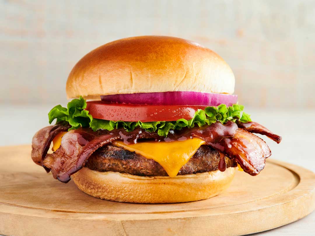 Hooters - Menu - Burger - BBQ Bacon Cheddar