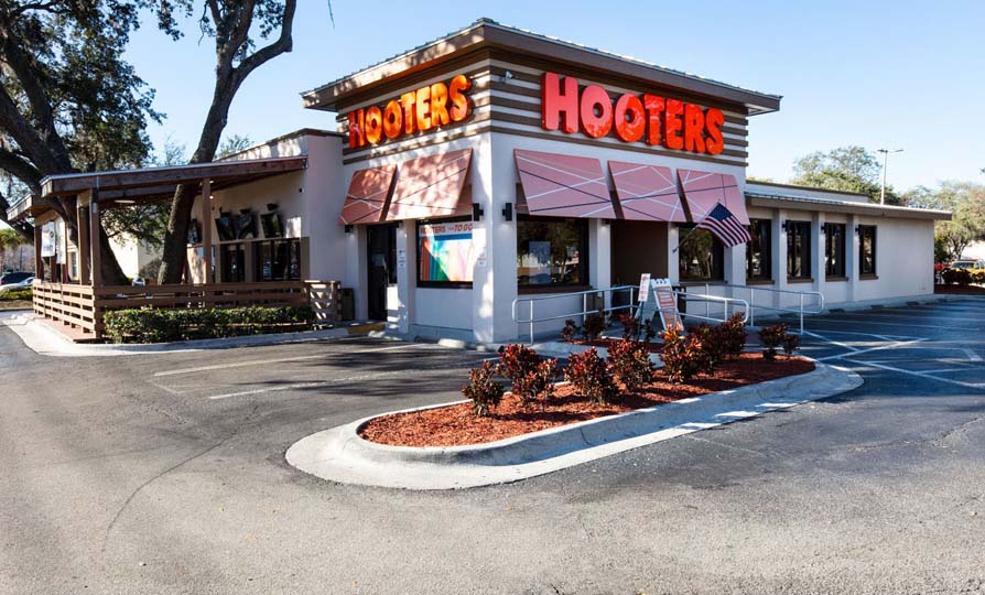 Hooters - Tampa, Florida - Bruce B Downs